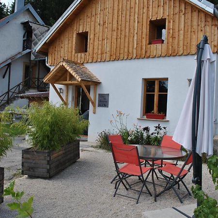 Gite Du Fourperet-Parc Naturel Du Haut-Jura Longevilles-Mont-dʼOr Zewnętrze zdjęcie