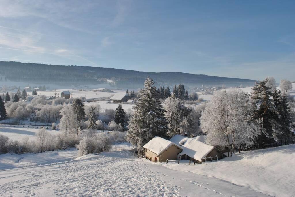 Gite Du Fourperet-Parc Naturel Du Haut-Jura Longevilles-Mont-dʼOr Zewnętrze zdjęcie